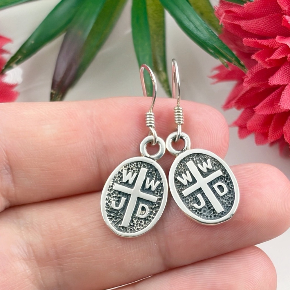 Vintage Y2K Sterling Silver 925 Cross Earrings WWJD What Would Jesus Do Oval GUC